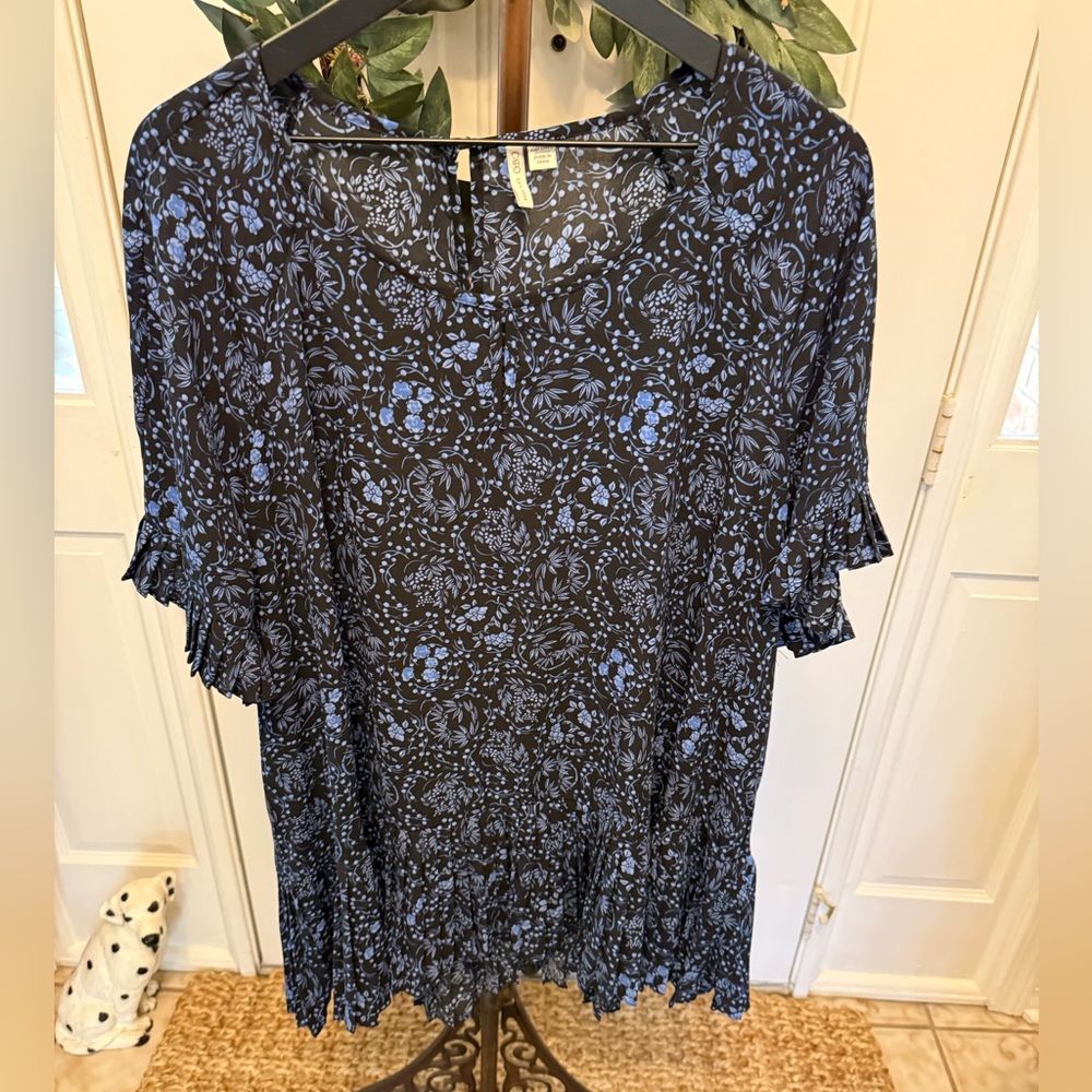 Cato Dark Floral Print Longline Top Blouse with Short Ruffle Sleeves 22/24W